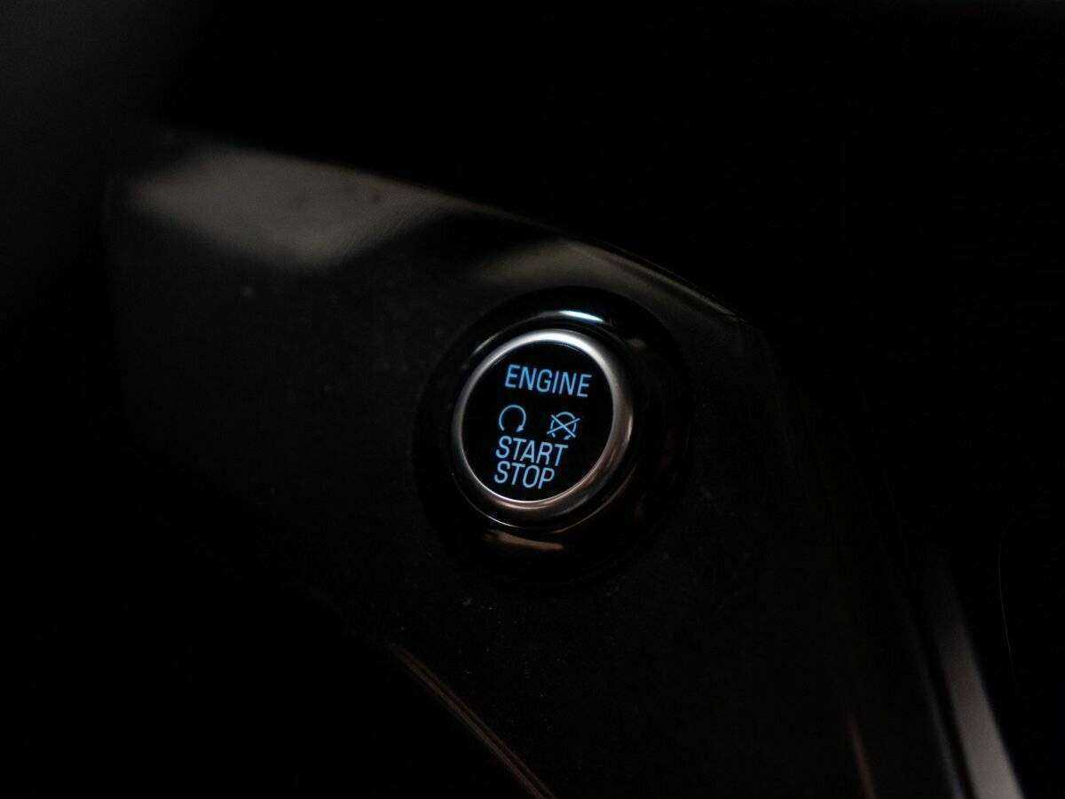 Ford Kuga, 2018 Фото №11