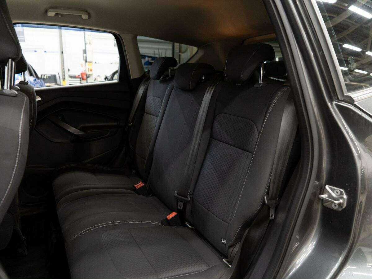 Ford Kuga, 2017 Фото №7