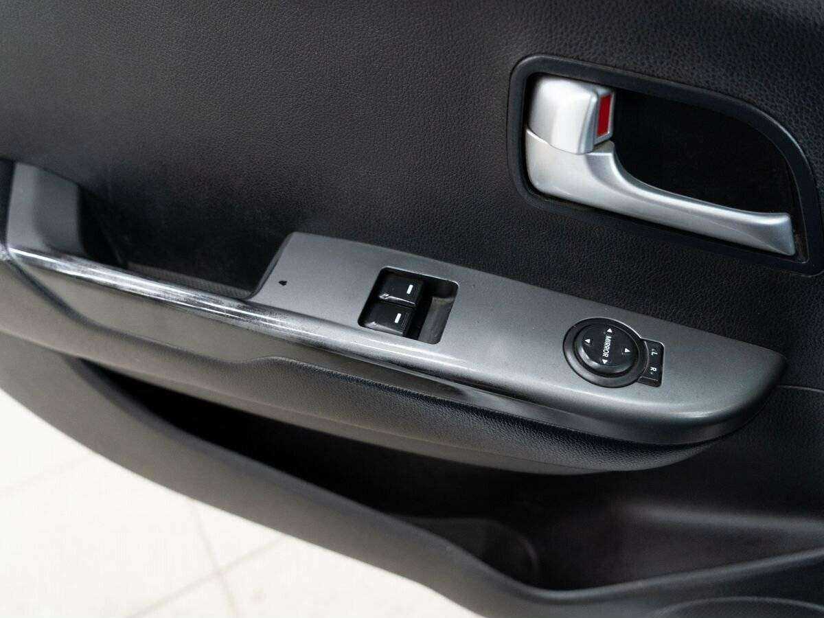 Kia Rio, 2016 Фото №14