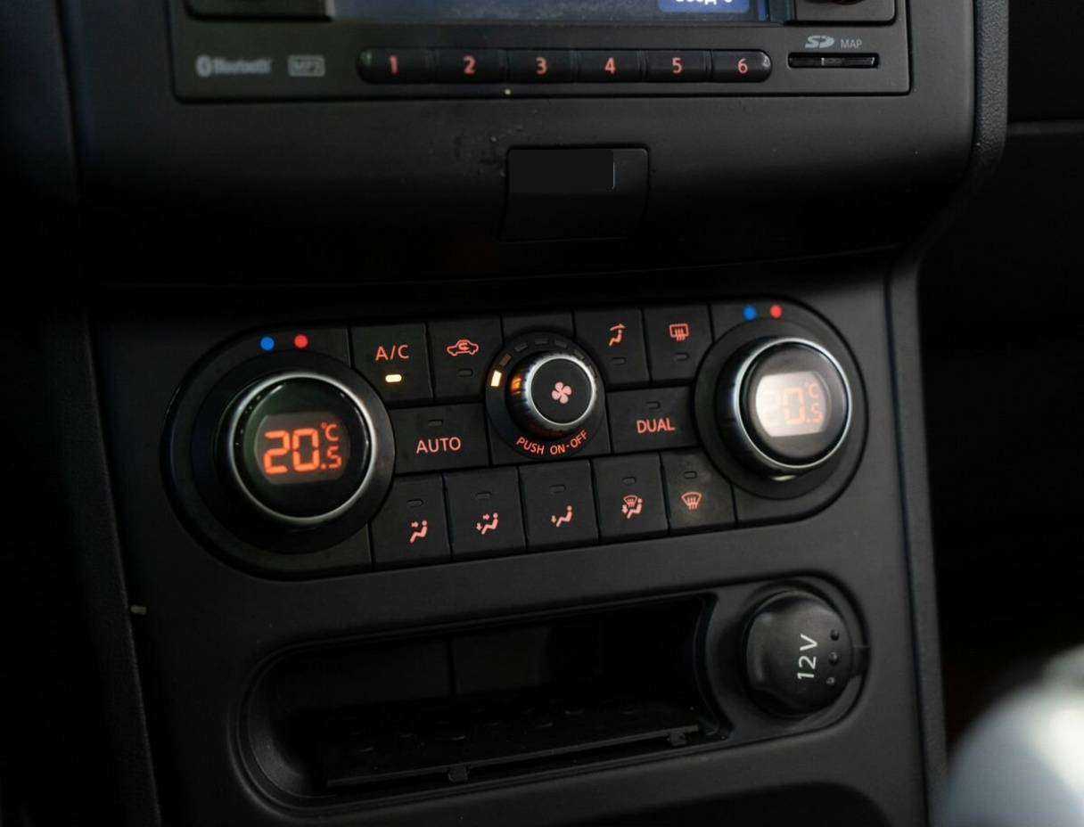 Nissan Qashqai, 2012 Фото №12