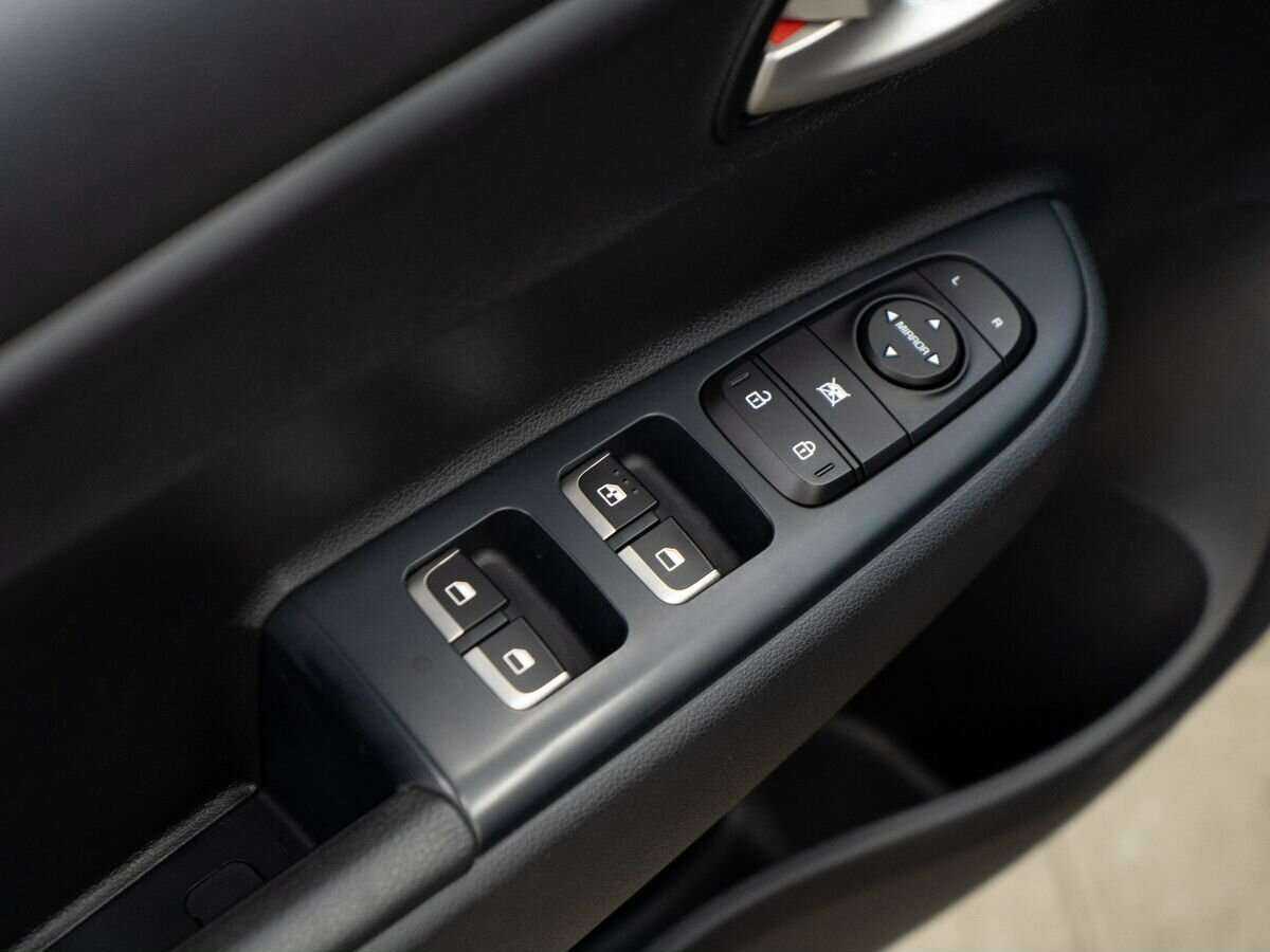 Kia Rio, 2021 Фото №15