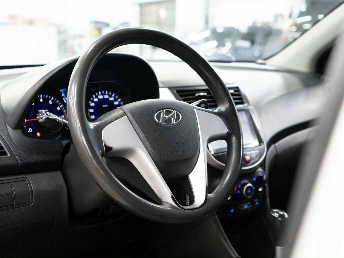 Hyundai Solaris, 2013 Фото №2