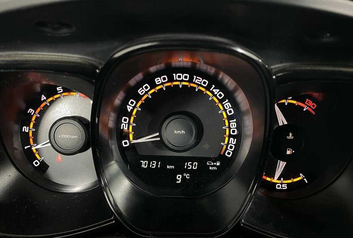 Lada (ВАЗ) Vesta SW, 2019 Фото №10