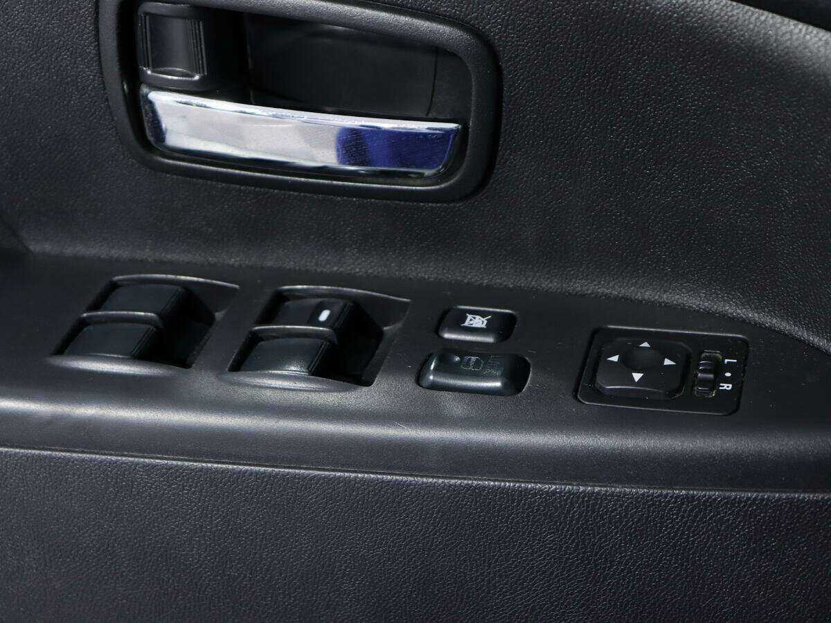 Mitsubishi ASX, 2012 Фото №15