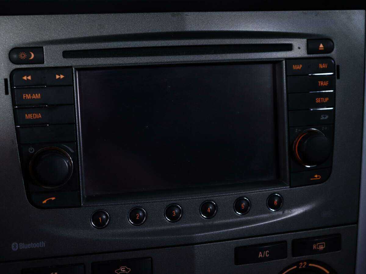 Opel Antara, 2014 Фото №14