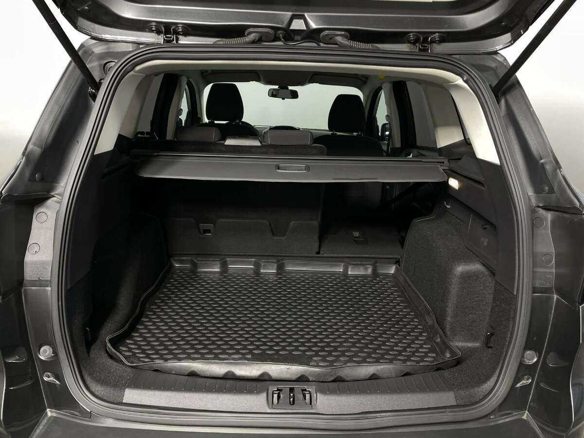 Ford Kuga, 2017 Фото №18