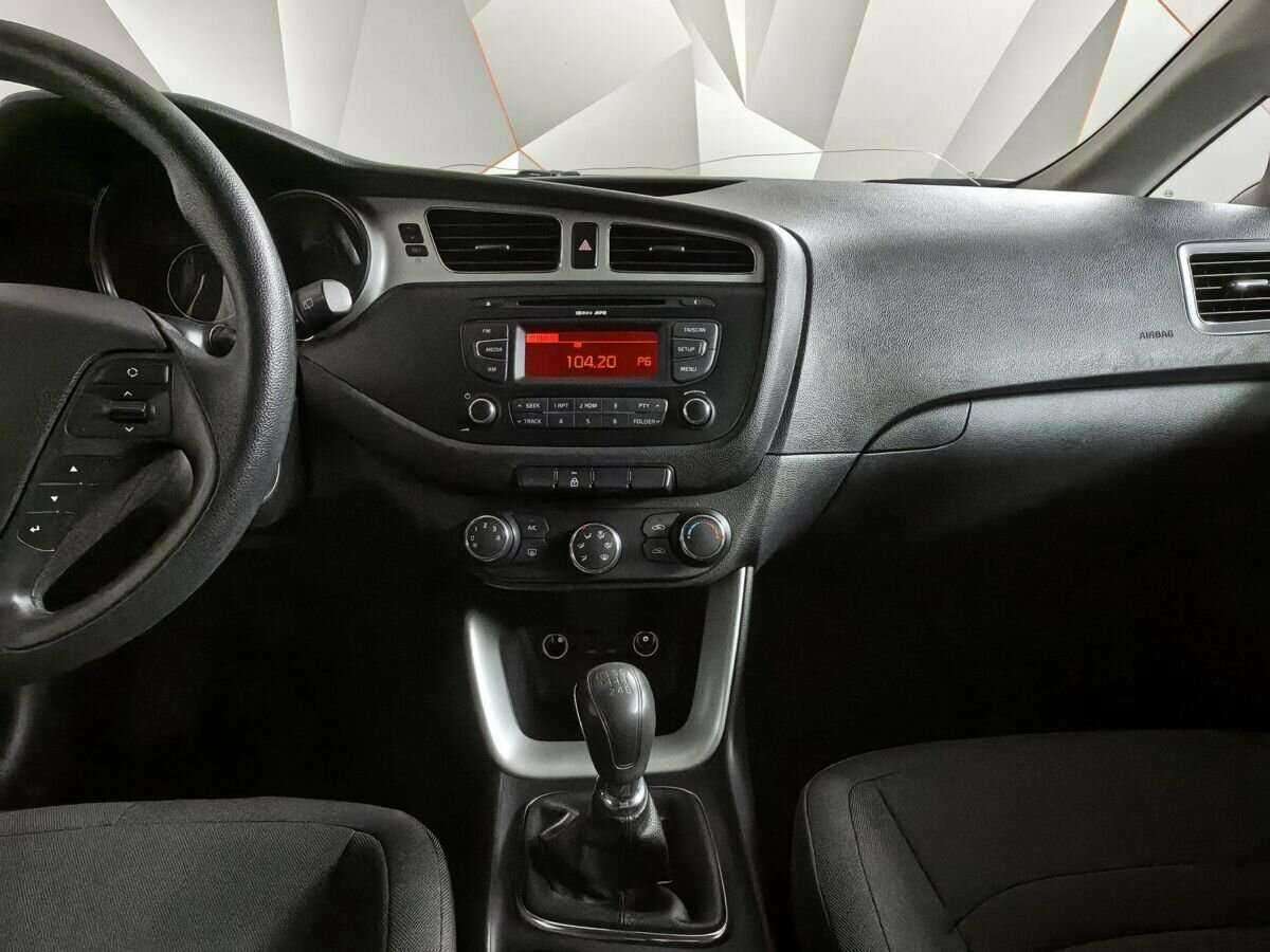Kia Ceed, 2014 Фото №11