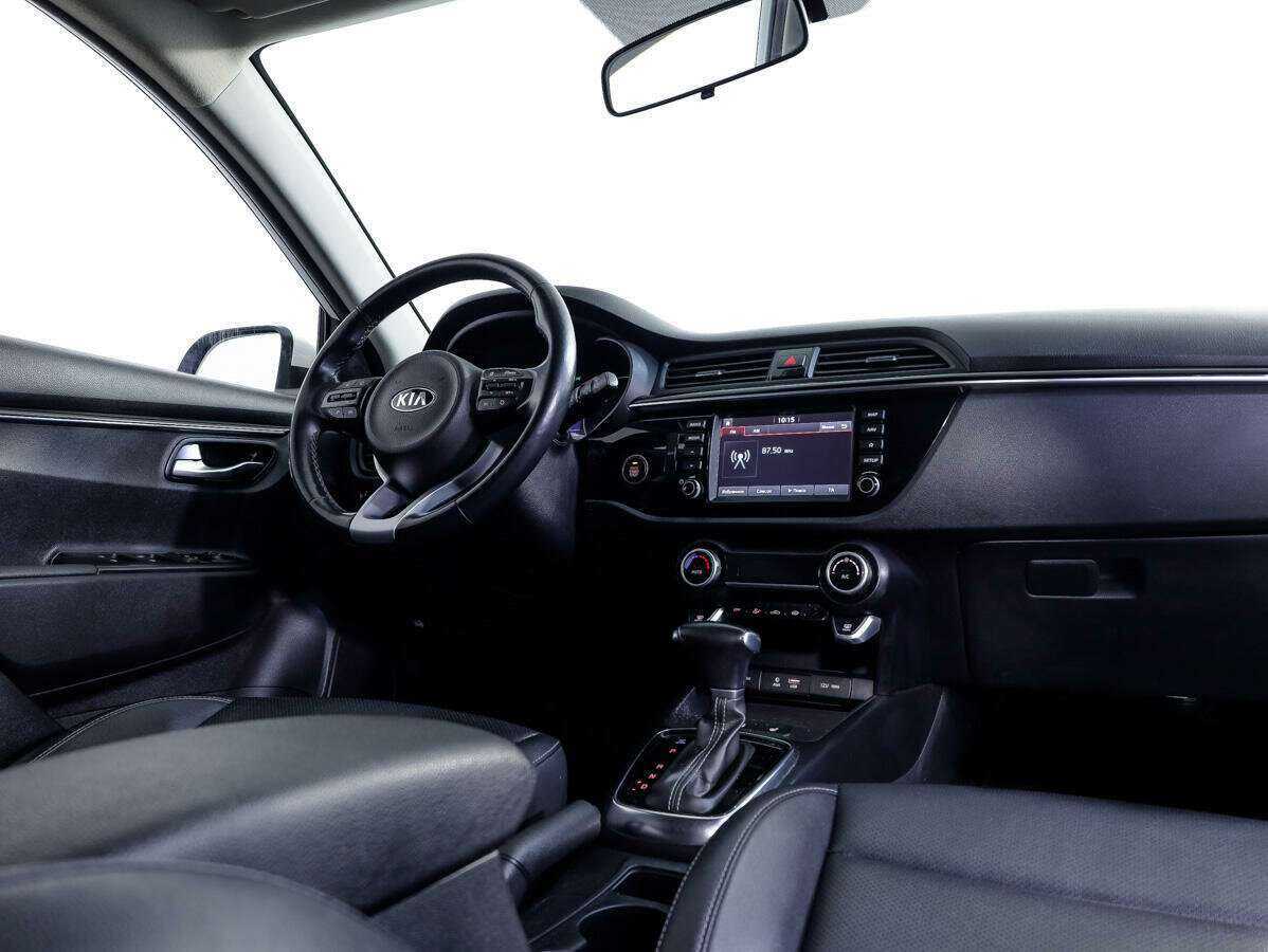 Kia Rio X-Line, 2018 Фото №8