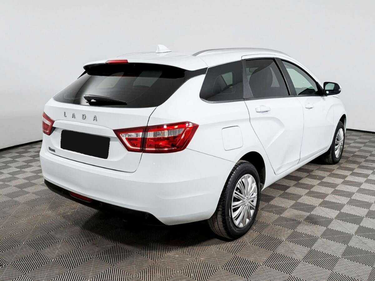Lada (ВАЗ) Vesta SW, 2018 Фото №5