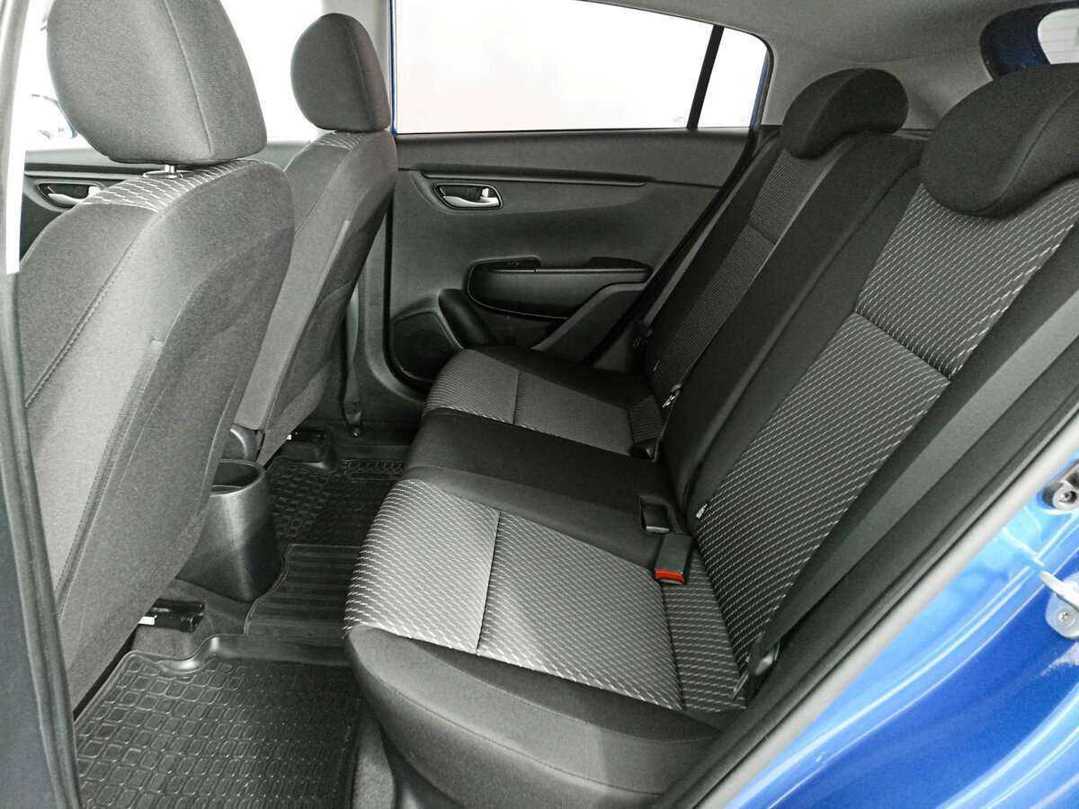 Kia Rio X-Line, 2017 Фото №10