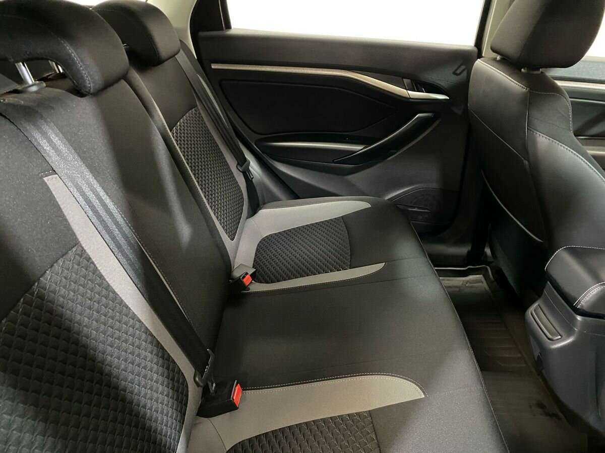 Lada (ВАЗ) Vesta SW, 2019 Фото №11