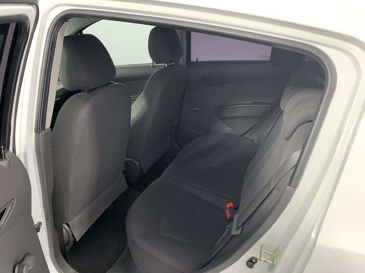 Chevrolet Spark, 2013 Фото №10