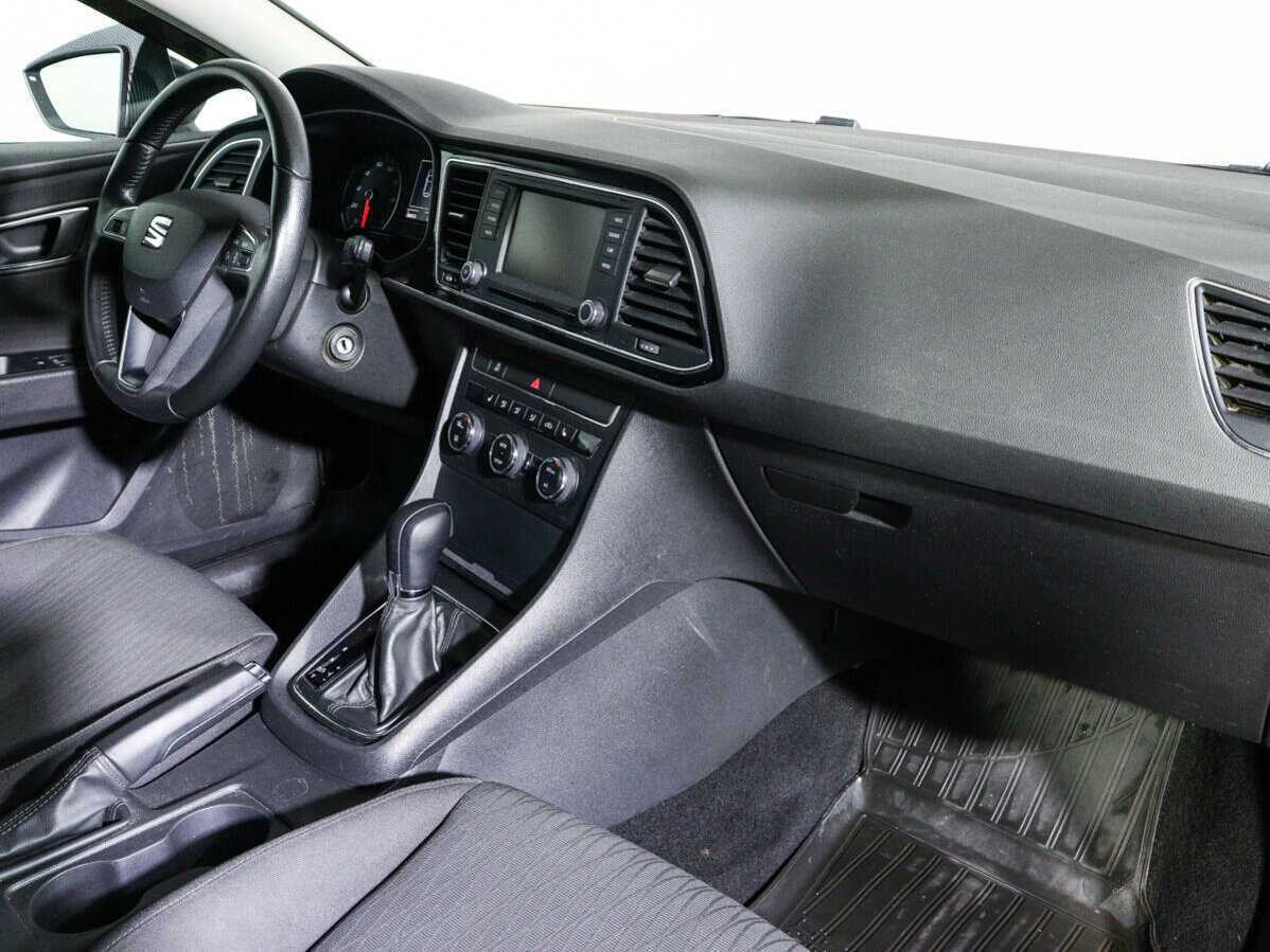 SEAT Leon, 2013 Фото №7
