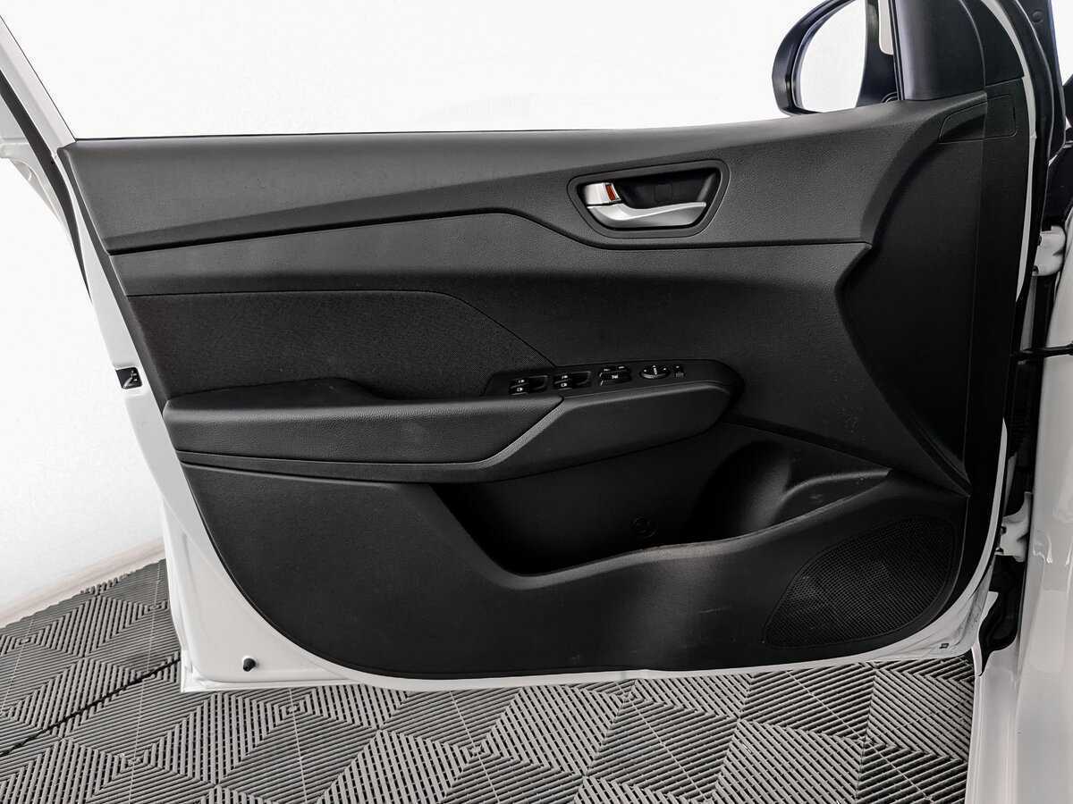 Hyundai Solaris, 2022 Фото №15