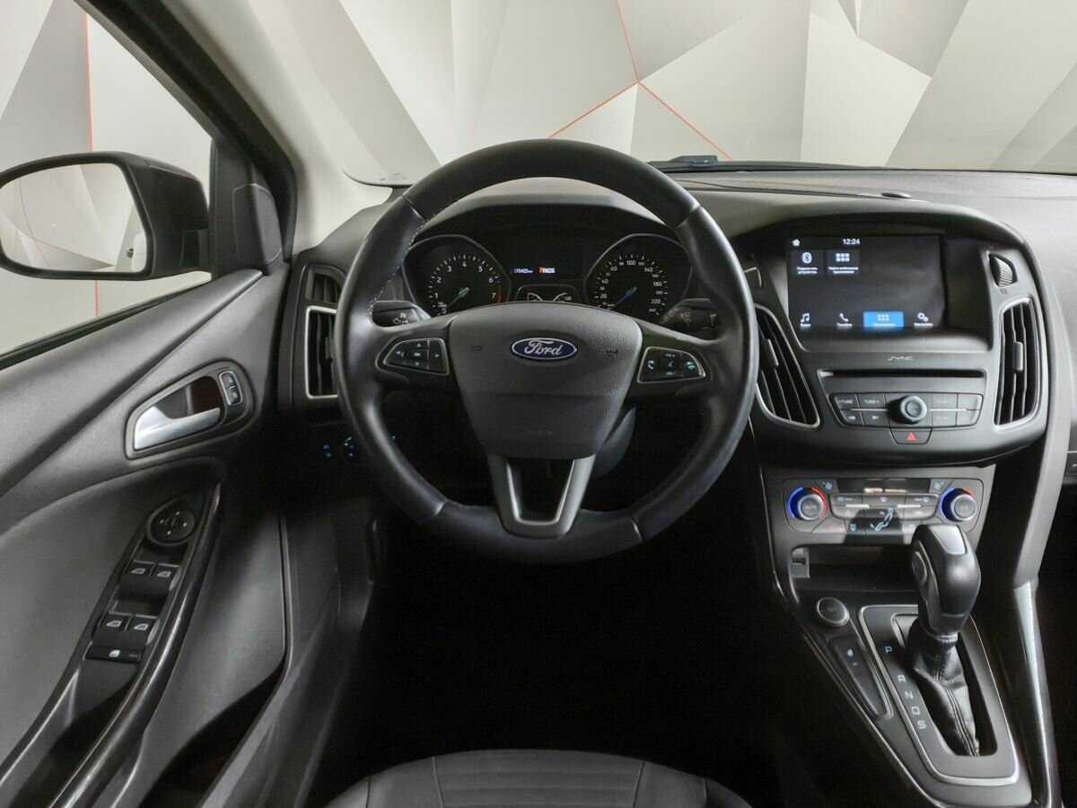 Ford Focus, 2018 Фото №15