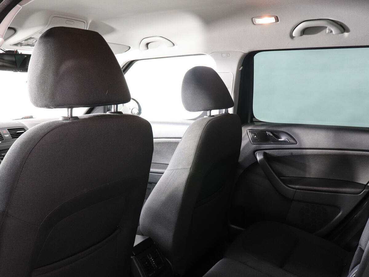 Skoda Yeti, 2012 Фото №12