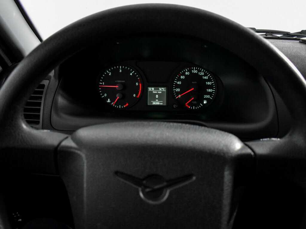 УАЗ Patriot, 2015 Фото №16