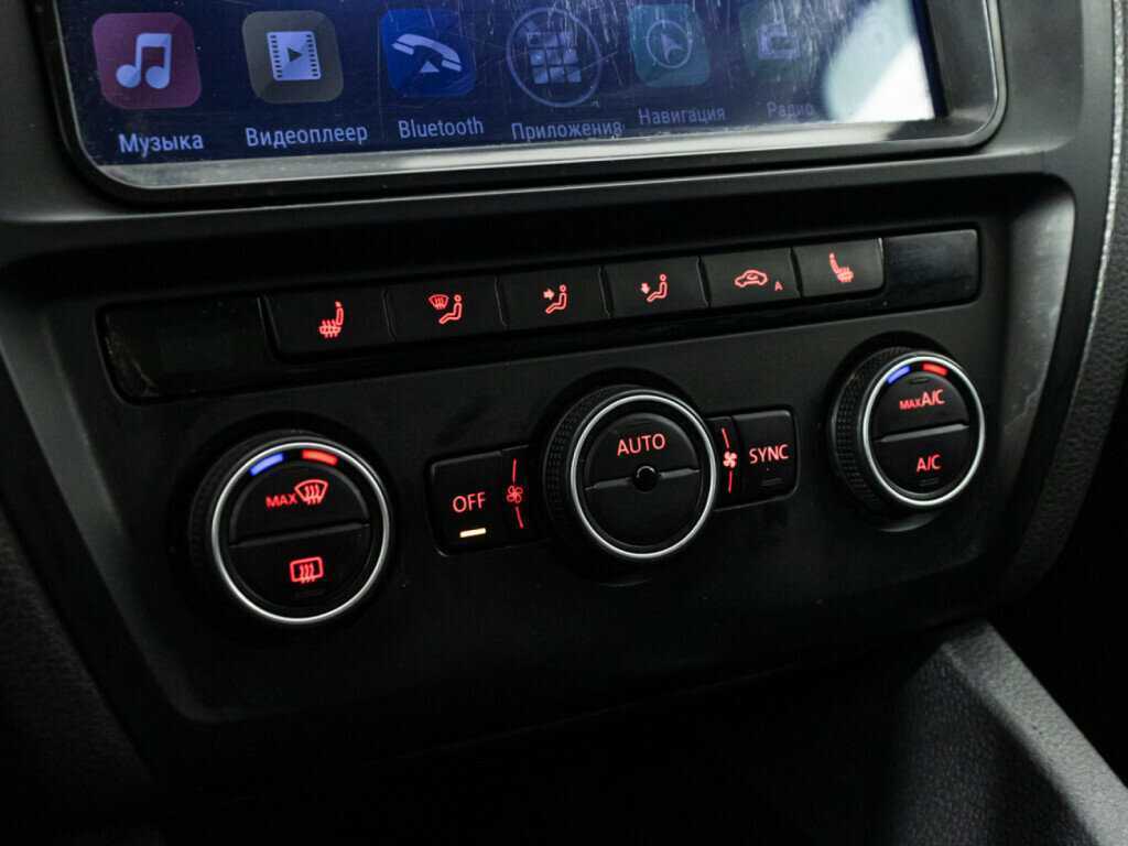 Volkswagen Jetta, 2017 Фото №17