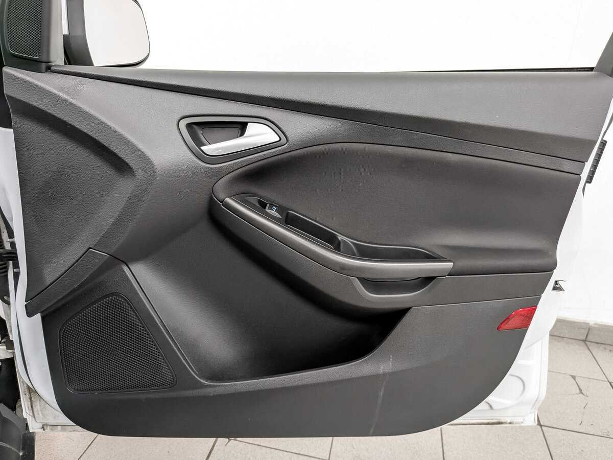 Ford Focus, 2018 Фото №22
