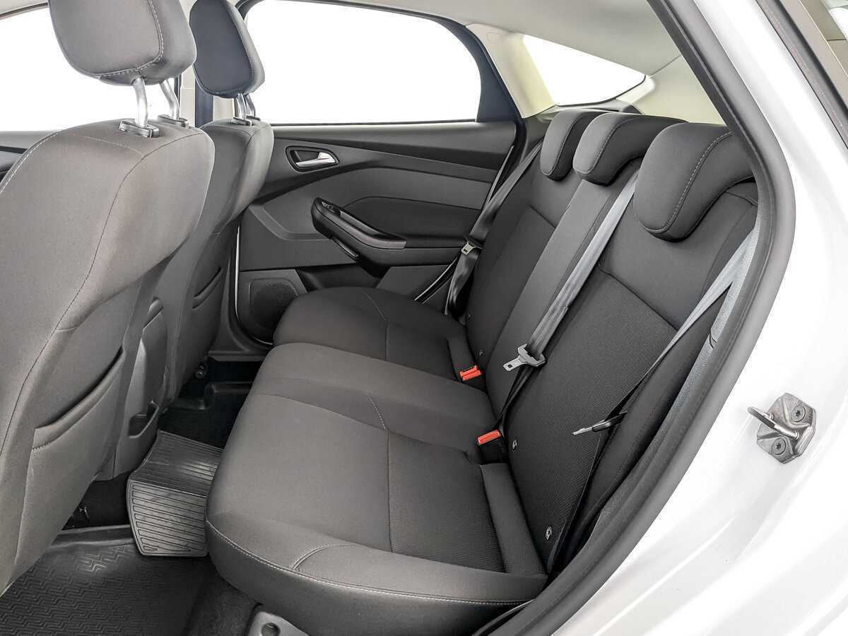 Ford Focus, 2018 Фото №12
