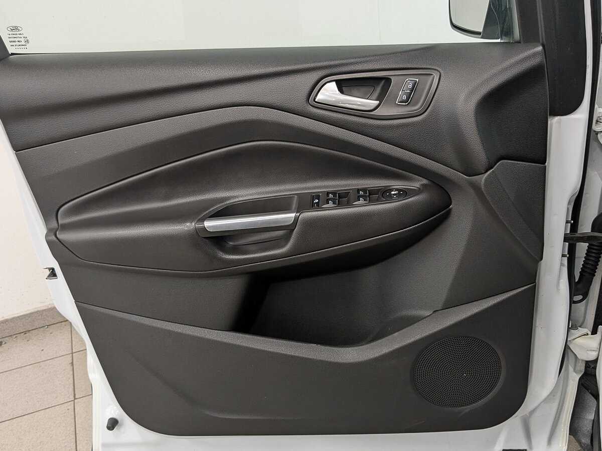 Ford Kuga, 2014 Фото №17