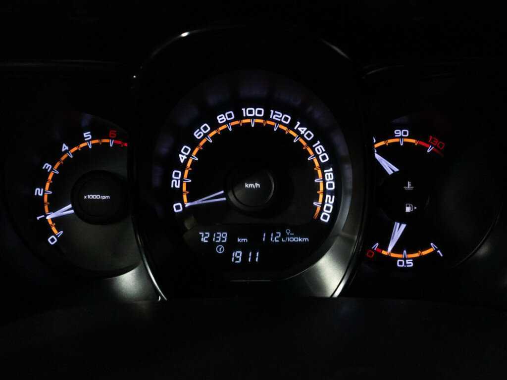 Lada (ВАЗ) Vesta SW, 2019 Фото №12