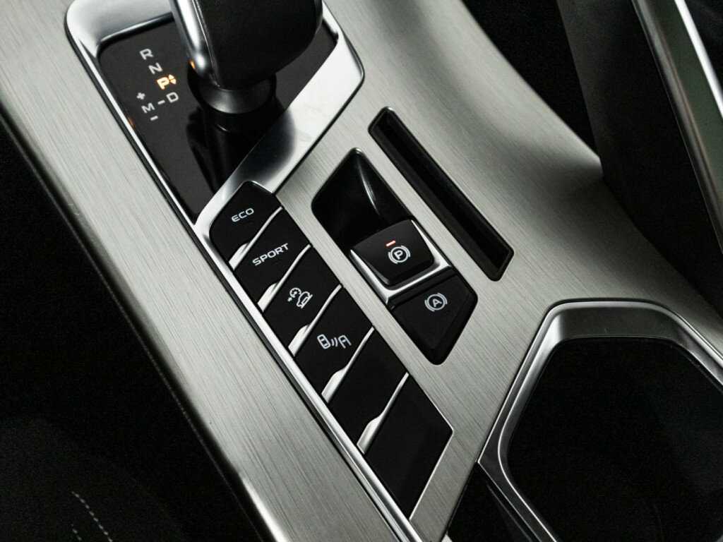 Geely Coolray, 2020 Фото №16