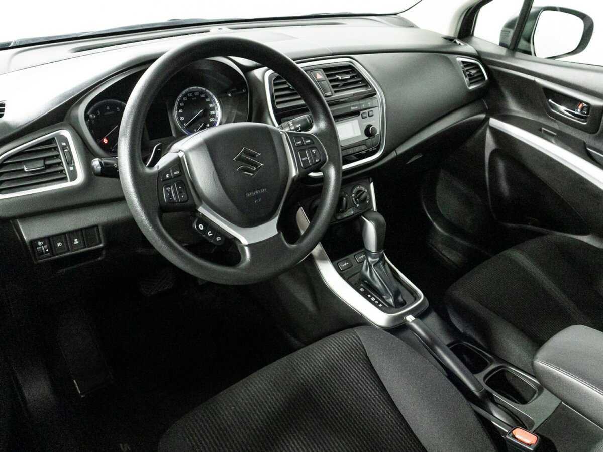 Suzuki SX4, 2021 Фото №11