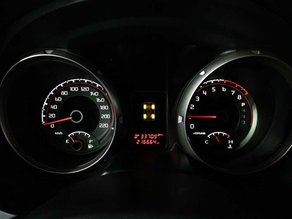 Mitsubishi Pajero, 2012 Фото №10