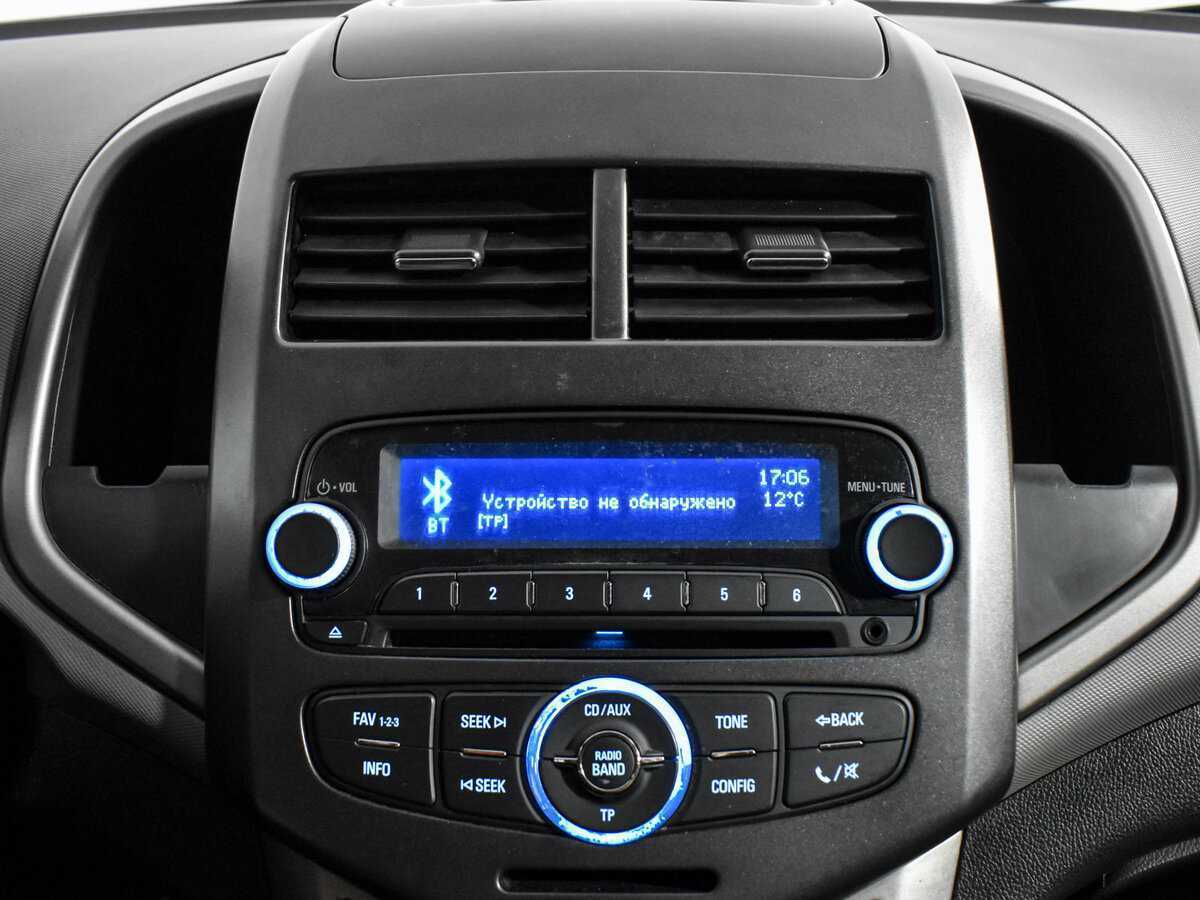 Chevrolet Aveo, 2014 Фото №16