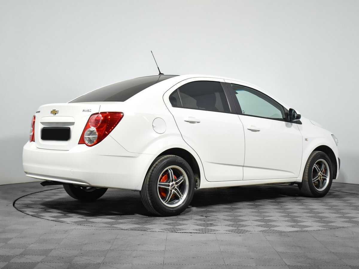 Chevrolet Aveo, 2014 Фото №5