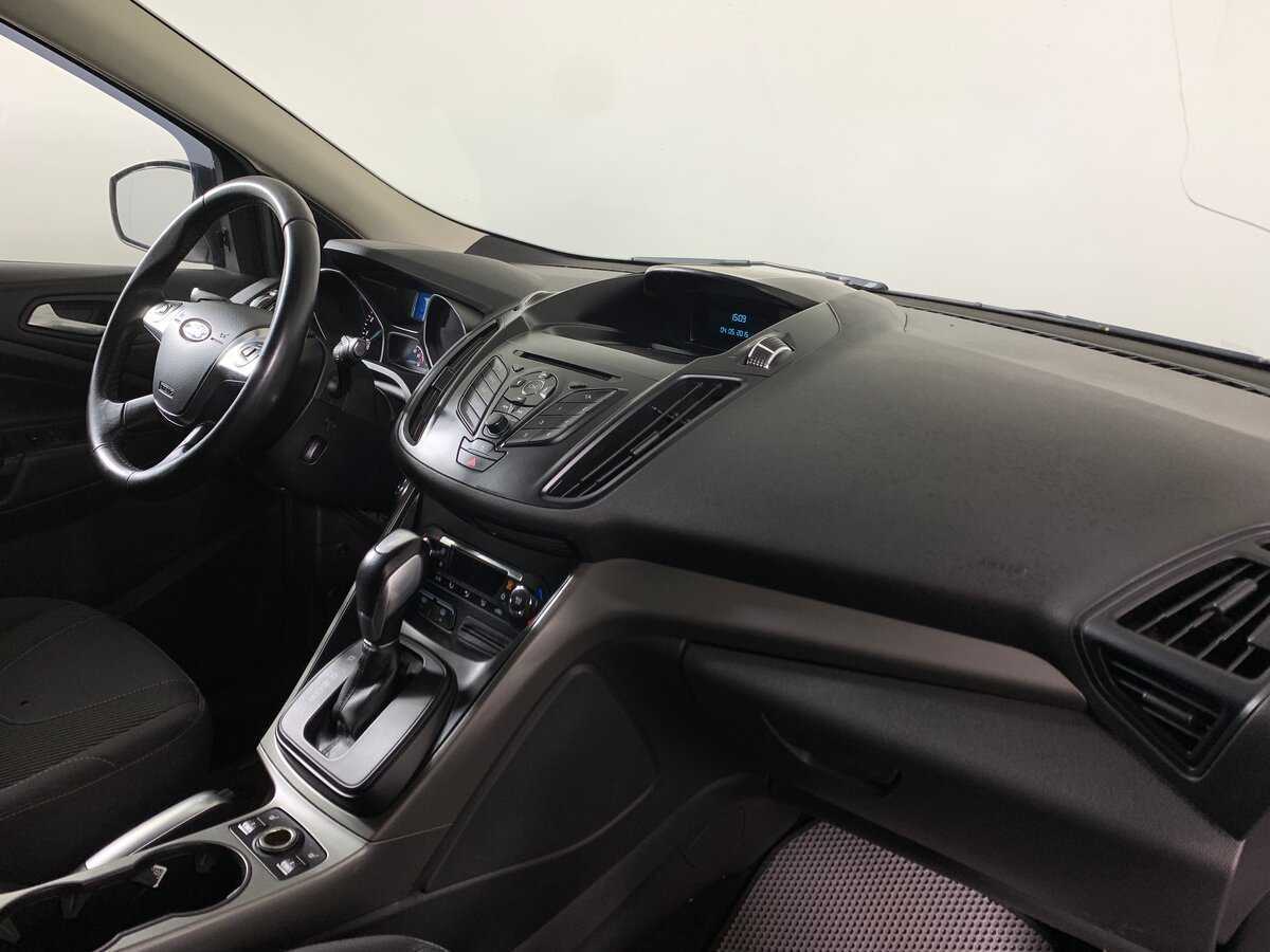 Ford Kuga, 2015 Фото №13