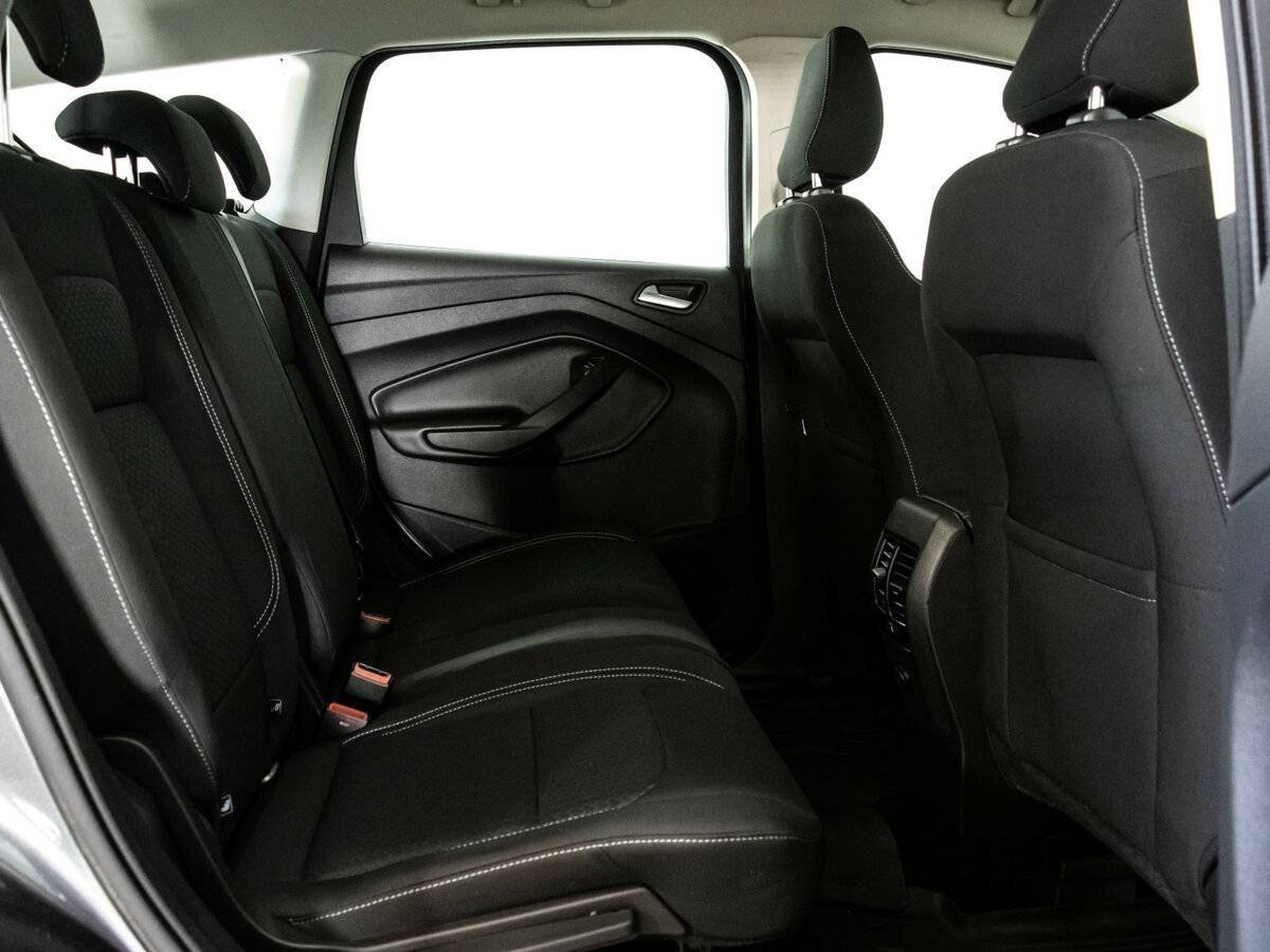 Ford Kuga, 2017 Фото №17