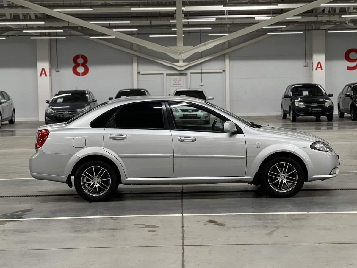 Daewoo Gentra, 2013 Фото №4