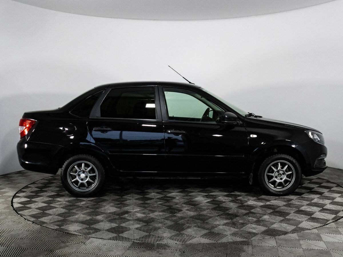 Lada (ВАЗ) Granta, 2020 Фото №4
