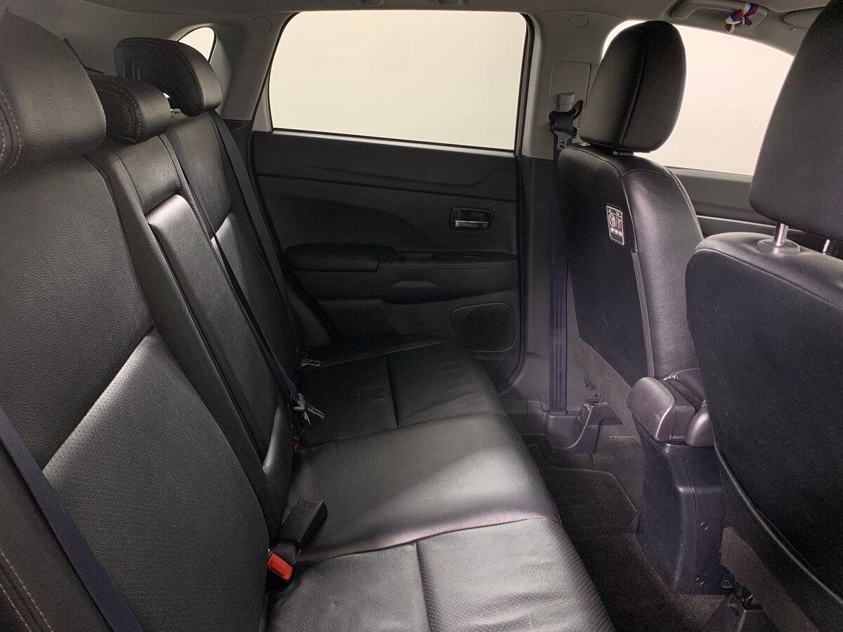 Mitsubishi ASX, 2012 Фото №17