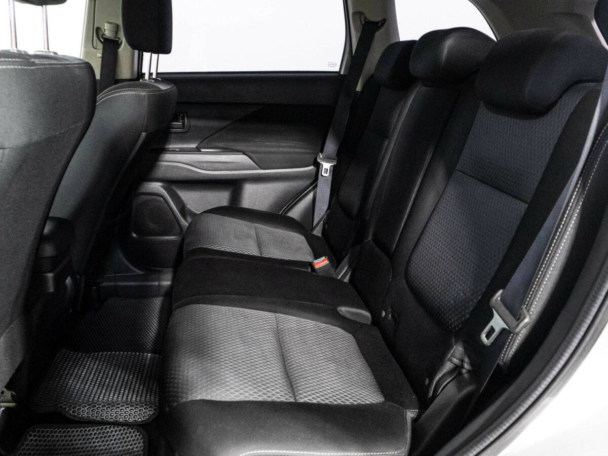 Mitsubishi Outlander, 2016 Фото №10