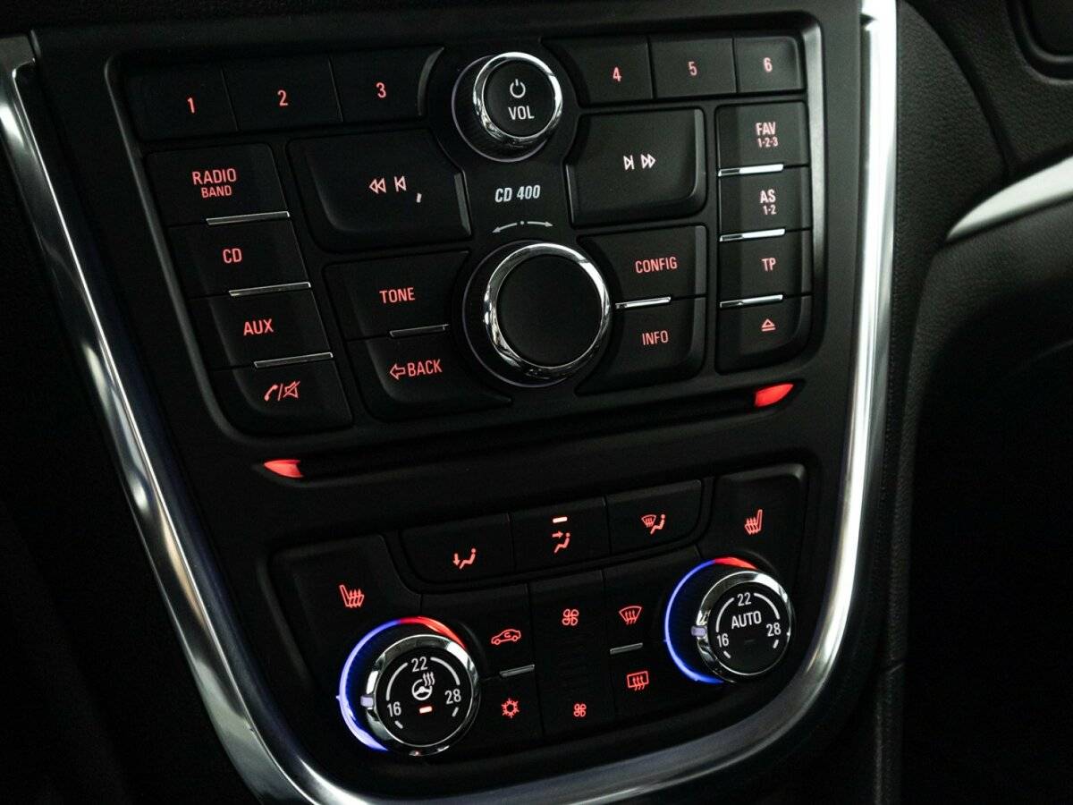 Opel Mokka, 2012 Фото №16